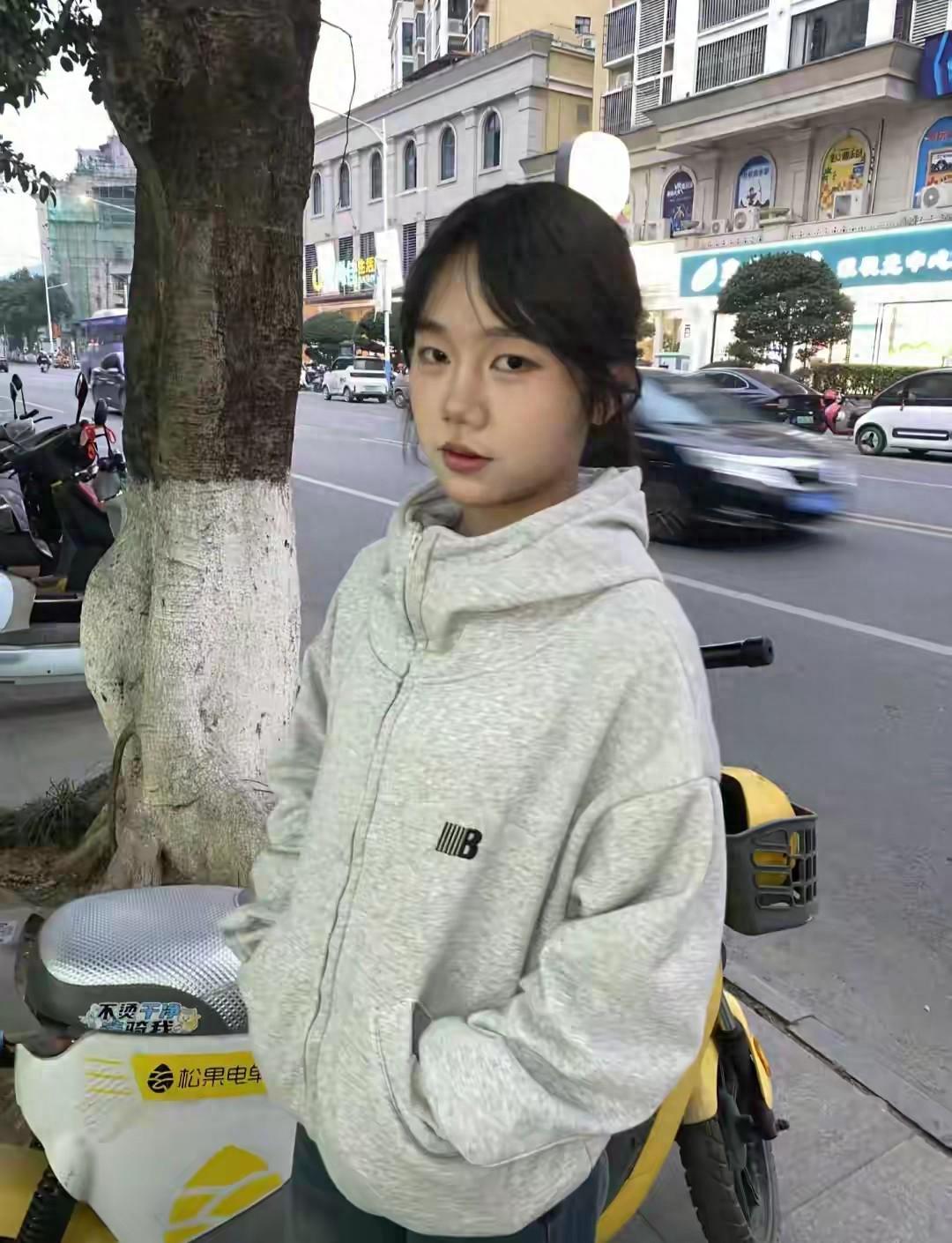 直播吧苏超直播-痛心!广西失联18岁女孩李思绮去世,月薪3000,晚上11点才下班